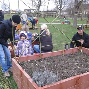 Frischer Spielsand für den Kindergarten