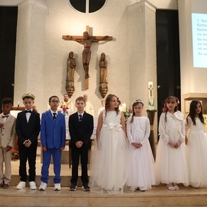 St. Quirinus feiert mit 10 Erstkommunionkindern 2026