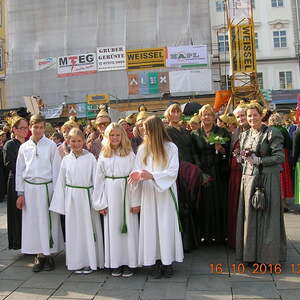 Wallfahrt der Goldhaubengruppe Ostermiething