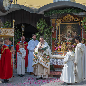 Gottesdienst und Fronleichnamsprozession in Kirchdorf/Krems