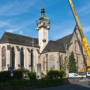 Turmhelm: Abnahme und Wieder-Aufsetzen