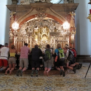 Beim Gnadenaltar