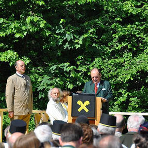 Gedenkfeier 200 Jahre Schlacht um Ebelsberg im Schloßpark
