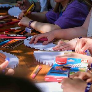 Rund 1.000 Ministrant*innen aus über 90 Pfarrgemeinden Oberösterreichs kamen am Samstag, 14. Juni, in das Stift St. Florian, wo der große Ministrant*innen-Tag der Diözese Linz stattfand. Veranstaltet vom Team Kinder | Katholische Jungschar, verwandel
