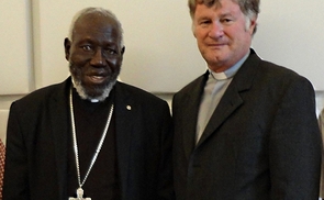 Bischof Paride Taban und Bischof Manfred Scheuer                          