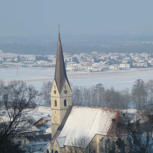 Pfarrkirche Weißkirchen bei Wels im Winter