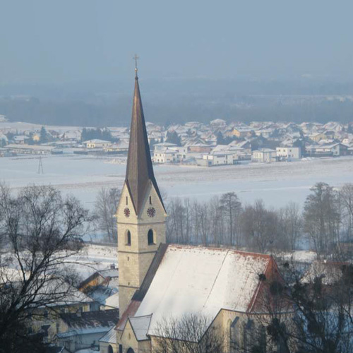 Pfarrkirche Weißkirchen bei Wels / © Pfarre Weißkirchen bei Wels Pfarrkirche Weißkirchen bei Wels im Winter