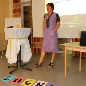 'Hat Gott Humor?' - Leben, Lachen, Glauben