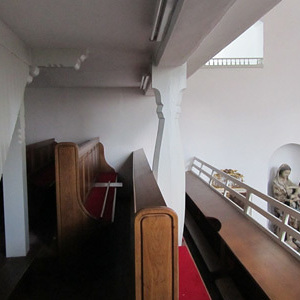 Empore im ersten Geschoß                               