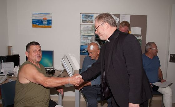 Generalvikar Lederhilger besucht das LKH Schärding