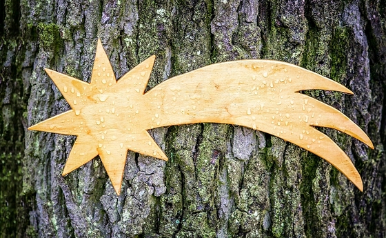 Stern, der den Weg zur Krippe weist