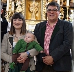 Eltern: Michaela u. Michael Eckerstorfer, Simaden 25 St. Ulrich                               