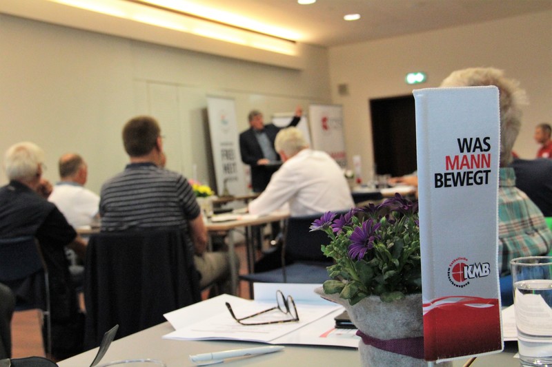 Neue Tischwimpel für KMB Veranstaltungen