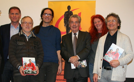 Gruppenfoto / © Roland Hainz Dr. Fischer mit Veranstaltergemeinschaft