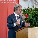 Dr. Michael Fuchs
