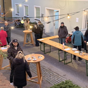 Adventmarkt der Pfarre