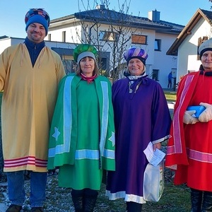 Wir (Philipp Struß, Maria Stuhlberger, Helga Koller, Gerda Hofer) waren am 27. Dezember 2025 in Esternberg Nord (Ringstraße, Hauptstraße bis Feldweg) unterwegs.