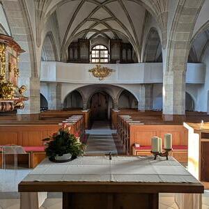 Innenansicht Pfarrkirche Feldkirchen an der Donau