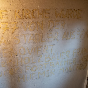 Hinweis zur letzten Kirchen-Außenrenovierung