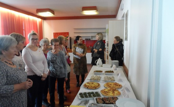 Internationales Frauencafe - 'Georgisches Mittagessen' / Eveline Platzer / Arcobalendo Internationales Frauencafe - 'Georgisches Mittagessen'
