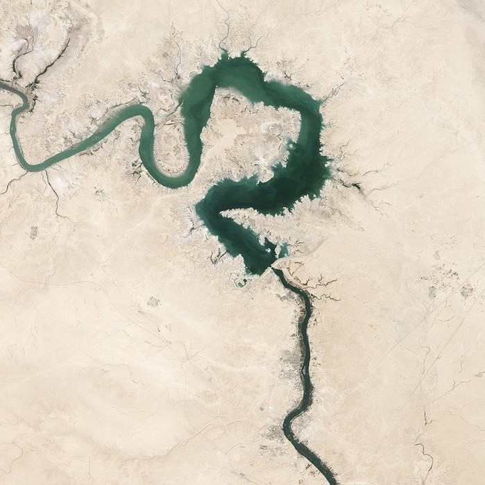Fluss in der Wüste
