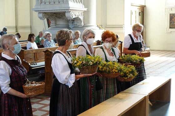 Kräuterbüscherl-Segnung