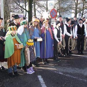 Sternsingergottesdienst & Aperschnalzen