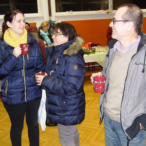 Adventkranzweihe und Schmankerlmarkt