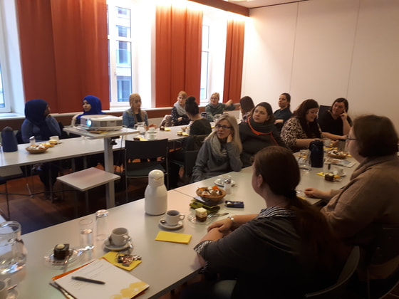 Internationales Frauencafé - 'Red Deitsch' / Veronika Ortner-Derntl Internationales Frauencafé - 'Red Deitsch'
