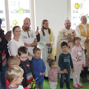 Segnung des Kindergartenzubaus