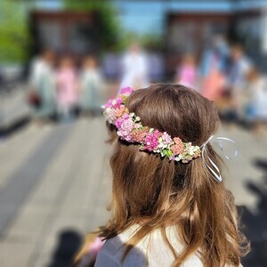 Selbstgebundener Kopfschmuck 