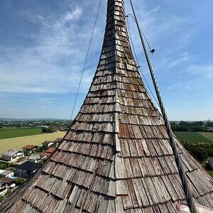 Erneuerung Zwiebelturm Pfarrkirche Burgkirchen