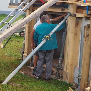 Ständiges Beobachten des Hebevorganges war ein Gebot der Stunde.