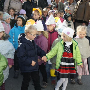 Erntedankfest und Pfarrhofsegnung 2011