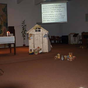 OLYMPUS DIGITAL CAMERA         