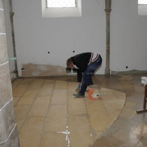 Stiege mauern, Pflasterung