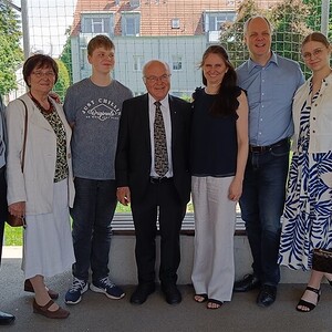 Pfarrer emeritus Dr. Walter Wimmer ist 80