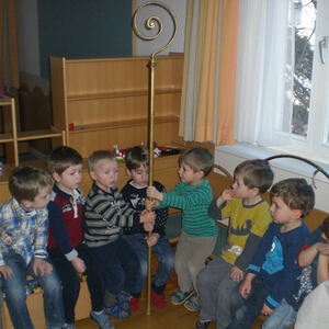 Kindergarten bereitet sich auf Weihnachten vor