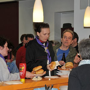 Traunauen-Reinigung mit ökomenischen Gottesdienst