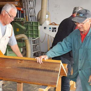 Instandsetzung der Kirchenbänke 31. Mai 2016