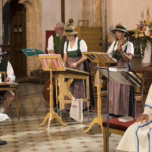 Kräutersegnung - Tag der Tracht