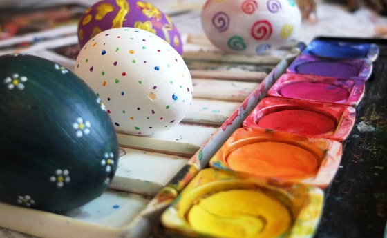 Ostereier färben...