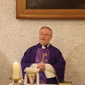 Messe in St. Quirinus und nach der Sternwallfahrt in Auwiesen