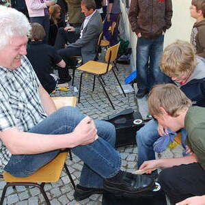 Vorstellgottesdienst und Schuhputzaktion der Firmlinge