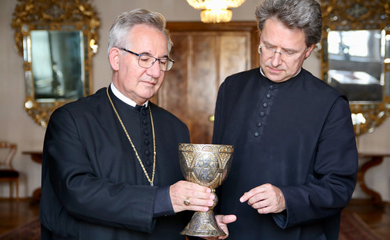 Stift Kremsmünster: Neueste Erkenntnisse über den Tassilokelch präsentiert / © Stift Kremsmünster Stift Kremsmünster: Neueste Erkenntnisse über den Tassilokelch präsentiert