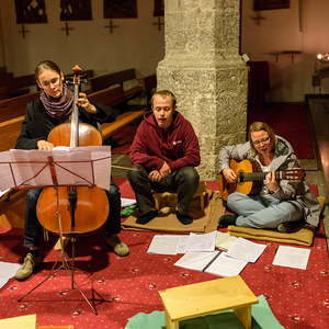 Das erste Taizé-Gebet in Kirchdorf/Krems