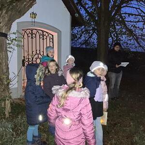 Ich geh mit meiner Laterne - Lichterweg am 9. November 2024