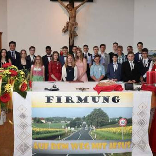 Pfarrkirche Hl. Familie, Steyr-Tabor