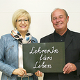  Lehrerin fürs Leben: Gabriele Luschner mit dem Direktor der Berufsschule Ried Relnhold Stckinger