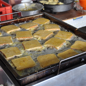 Verabschiedung Kaplan Kinsley, Kräuterweihe und Goldhauben Einladung